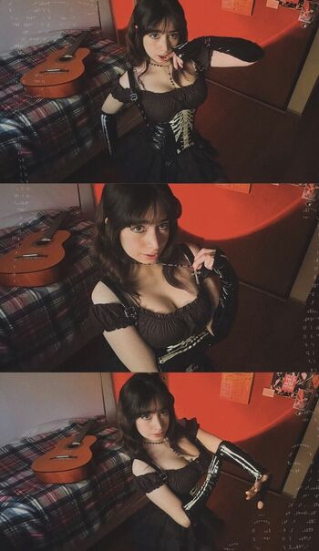 Full leaked Soymelow private onlyfans photo