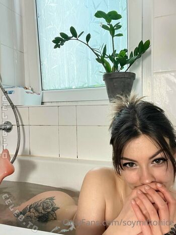 Full leaked Soymilkonice private onlyfans photo