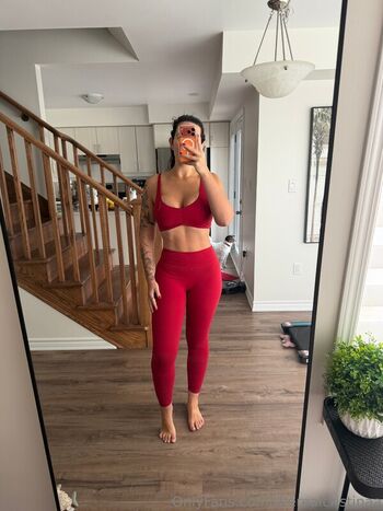 Full leaked Speed skater private onlyfans photo