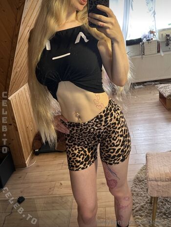 Full leaked Spicyeli private onlyfans photo
