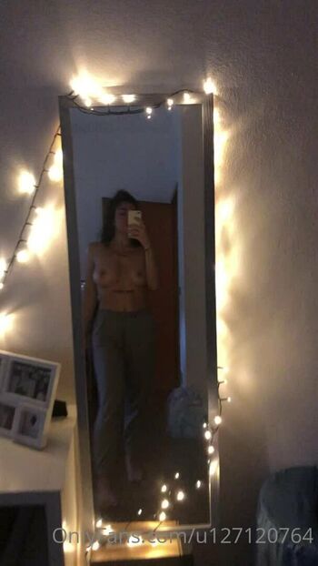 Full leaked Spinaunposted private onlyfans photo