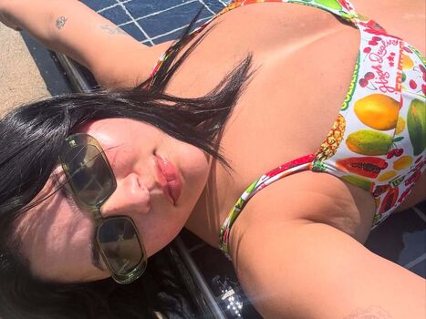 Full leaked Spiralingxlonely private onlyfans photo