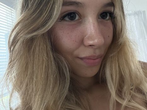 Full leaked Spoilnat private onlyfans photo