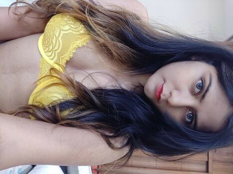 Full leaked Srishti sharma page private onlyfans photo