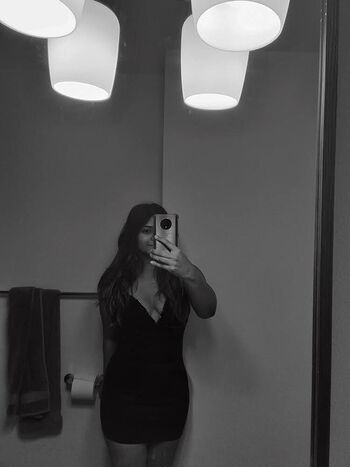 Full leaked Srishti sharma page private onlyfans photo