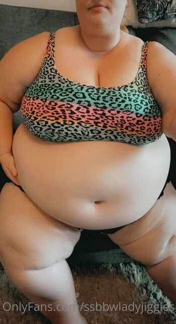 Full leaked Ssbbwladyjiggles private onlyfans photo
