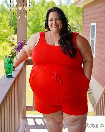 Full leaked Ssbbwladyjiggles private onlyfans photo