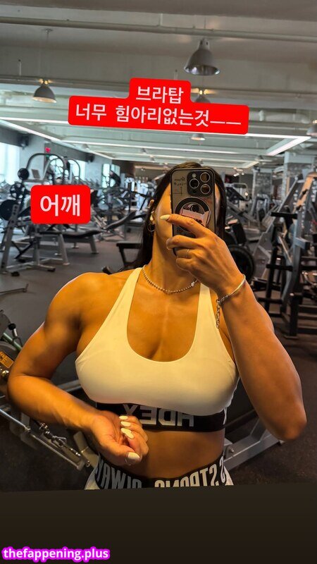 Sohyun Han / ssohyun_ss Meztelen OnlyFans Fotó #37