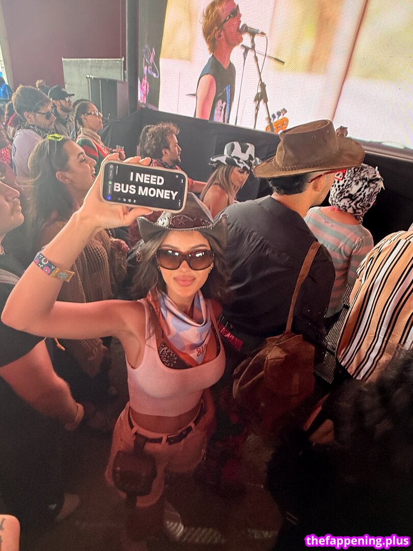 Sssniperwolf Çıplak OnlyFans Fotoğrafı #71