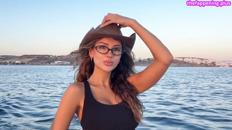 Sssniperwolf Nahá OnlyFans fotografie #256