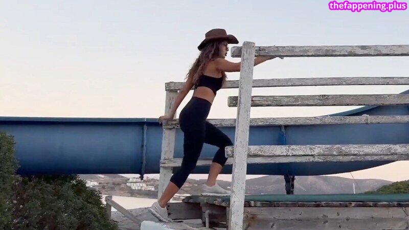 Sssniperwolf Fotografie OnlyFans Dezbrăcată #264