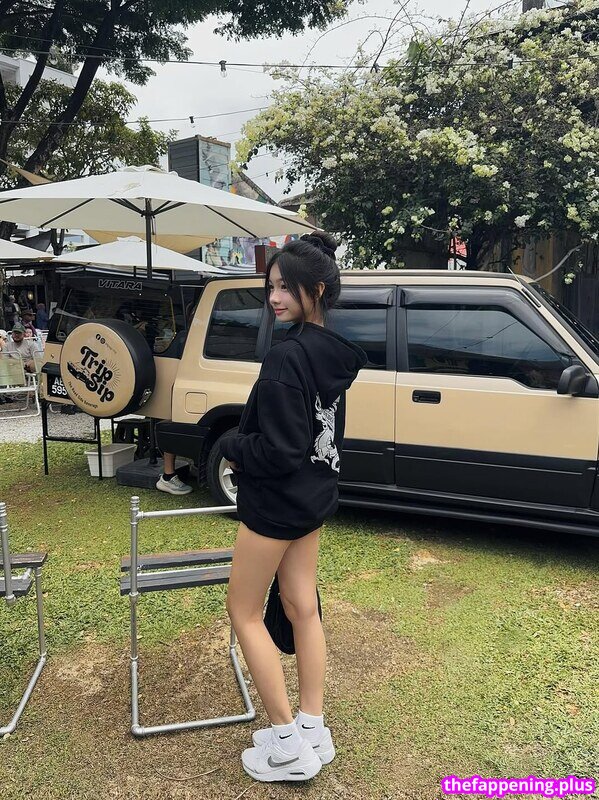 Sssxin_n / Susuu Xin Φωτογραφία Γυμνών OnlyFans #19