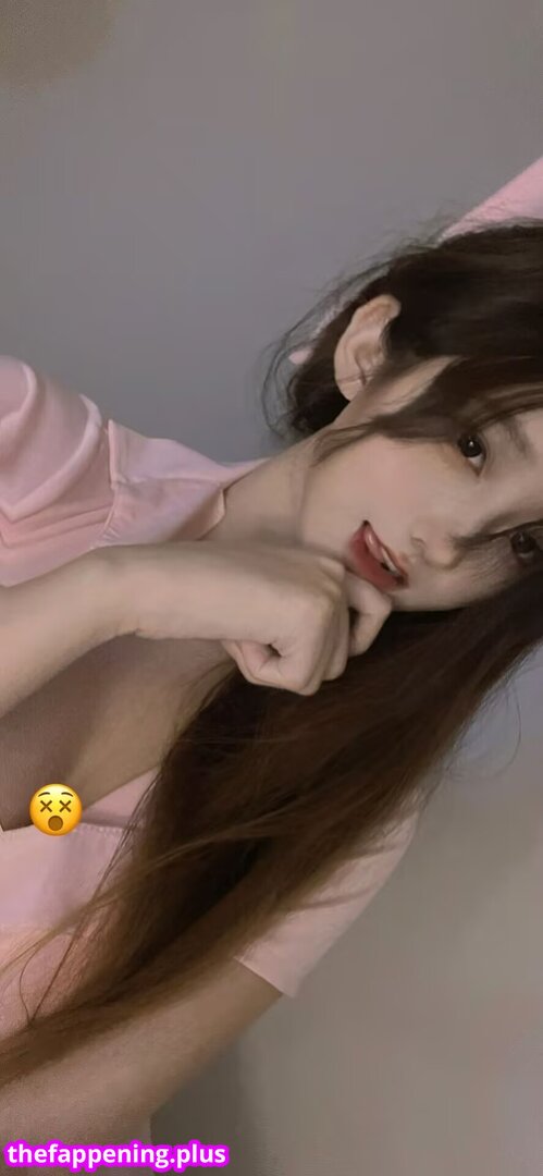 Iza / https: / ssyyouo / syuiouo नग्न OnlyFans फोटो #12