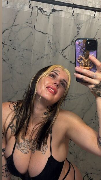 Full leaked Starbabyyyxo private onlyfans photo