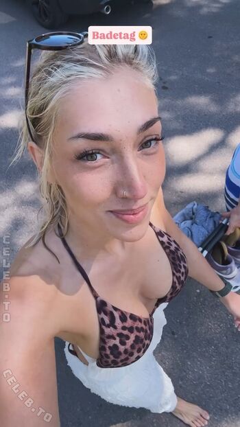 Full leaked Starletnova  page private onlyfans photo