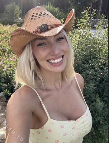Full leaked Starletnova page private onlyfans photo