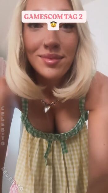 Full leaked Starletnova private onlyfans photo