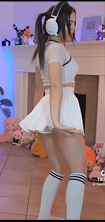 Full leaked Staryuuki page private onlyfans photo