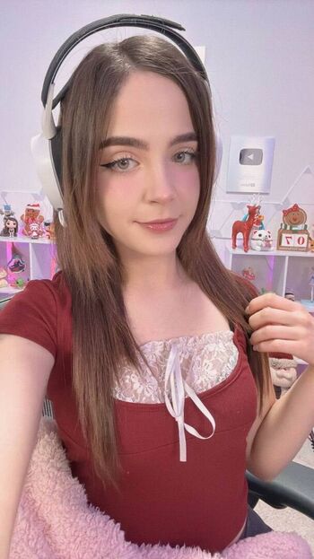 Full leaked Staryuuki page private onlyfans photo