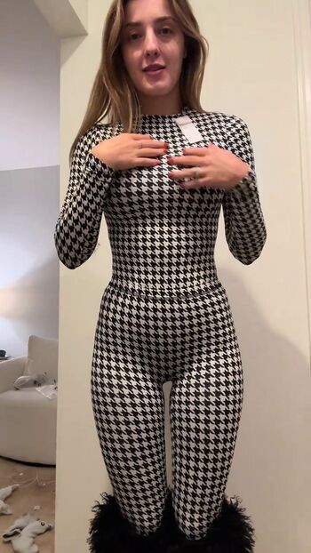 Full leaked Stephanie niles private onlyfans photo