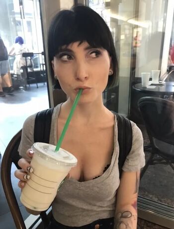 Full leaked Stevilou private onlyfans photo