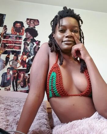 Full leaked Stickibunnyweird page private onlyfans photo