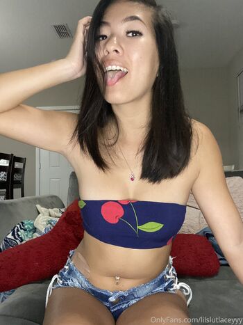 Full leaked Stonerlaceyyy private onlyfans photo