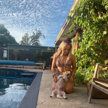 Full leaked Strattzbendy private onlyfans photo