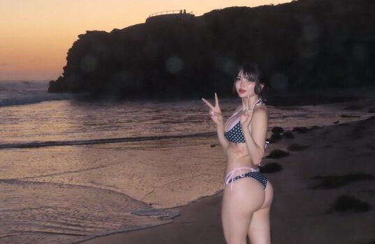 Full leaked Strawbarizz page private onlyfans photo