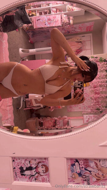 Full leaked Strawbarizz private onlyfans photo