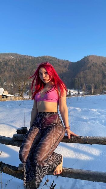 Full leaked Strwbrr private onlyfans photo