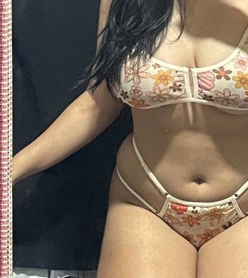 Full leaked Strwbrrsh private onlyfans photo
