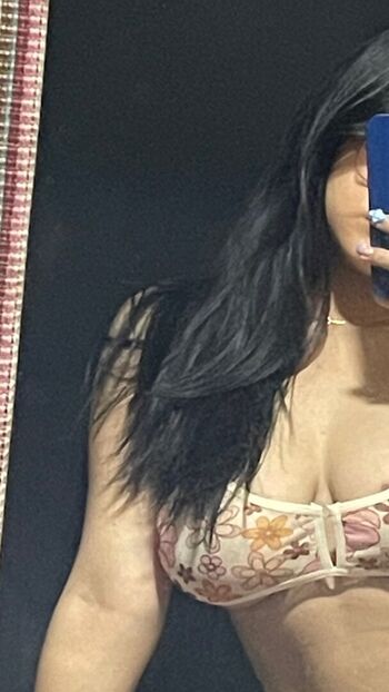 Full leaked Strwbrrsh private onlyfans photo