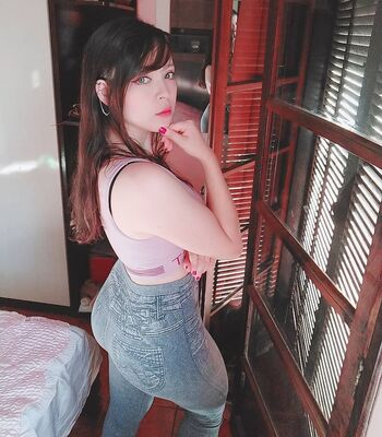 Full leaked Suapersonalotaku private onlyfans photo