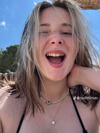 Full leaked Sude elmas private onlyfans photo