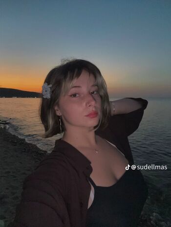 Sude Elmas