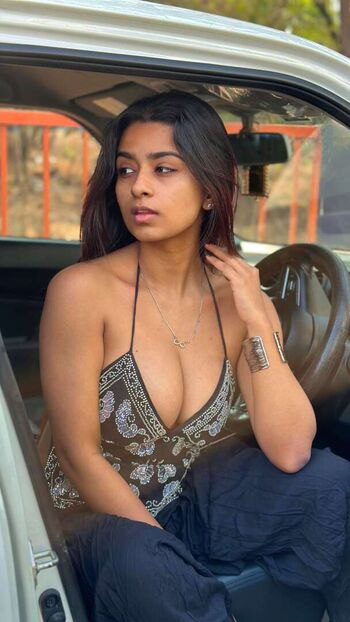 Full leaked Suhana khan private onlyfans photo