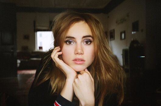 Full leaked Suki waterhouse private onlyfans photo