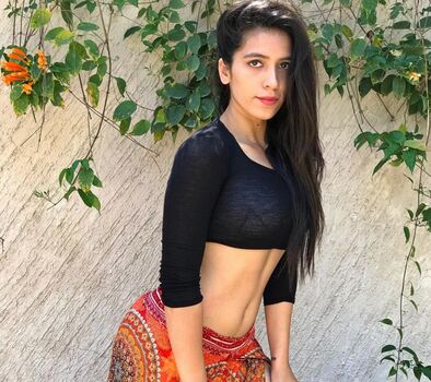 Full leaked Suman modi private onlyfans photo