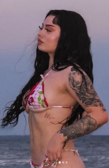 Full leaked Sumgirlval private onlyfans photo
