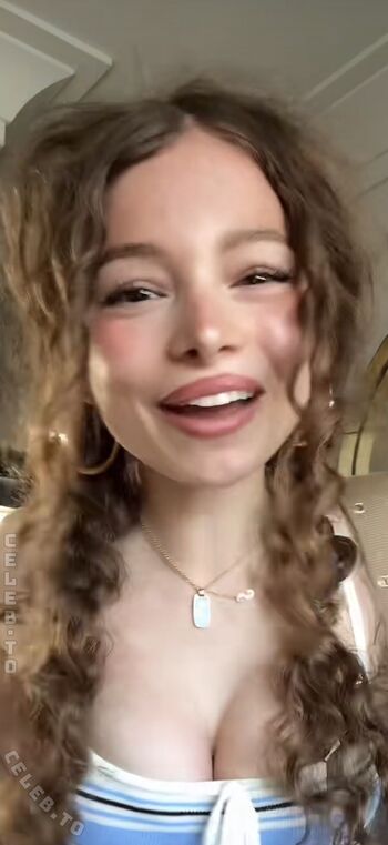 Full leaked Sunday kalogeras page private onlyfans photo