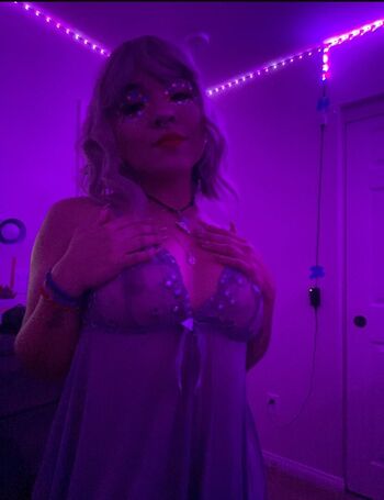 Full leaked Sunflowerr mik private onlyfans photo