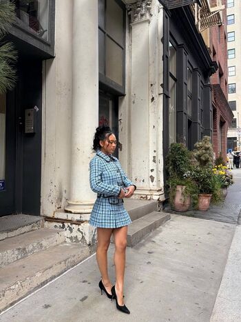 Full leaked Suni lee page private onlyfans photo