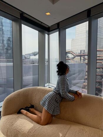 Full leaked Suni lee page private onlyfans photo