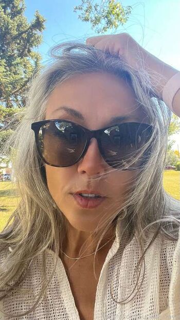 Full leaked Sunnie dayz private onlyfans photo