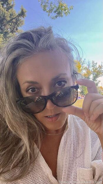 Full leaked Sunnie dayz private onlyfans photo