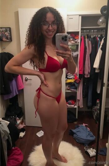 Full leaked Sunny bell private onlyfans photo