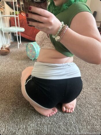 Full leaked Sunny flowrs private onlyfans photo