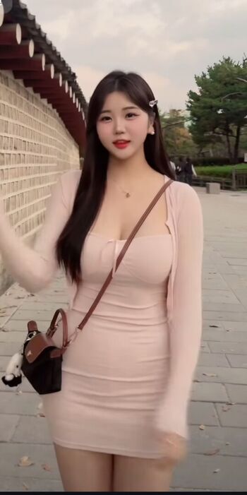 Full leaked Sunwoo page private onlyfans photo