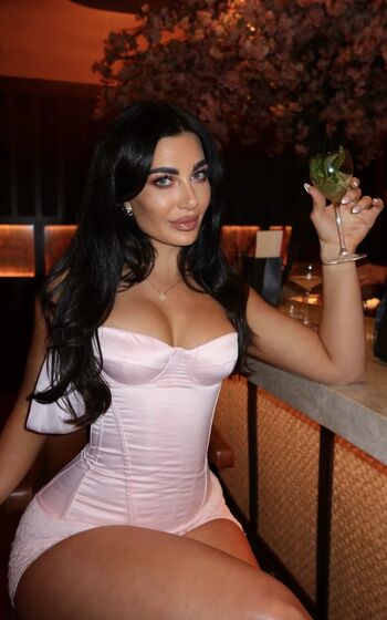 Full leaked Suppasamm private onlyfans photo